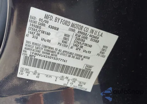 2000 Ford Excursion Limited z USA, uszkodzony, nr VIN 1FMNU43S0YED77761